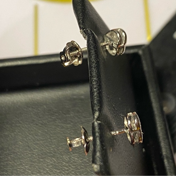 10K White Gold Valentine's Day Heart Shaped Studs - Picture 2 of 10